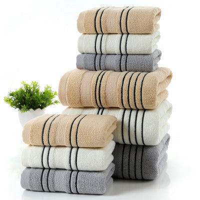 Joint pain and swelling? Experience the ultimate comfort and absorption with our 100% pure cotton bath towels, close up